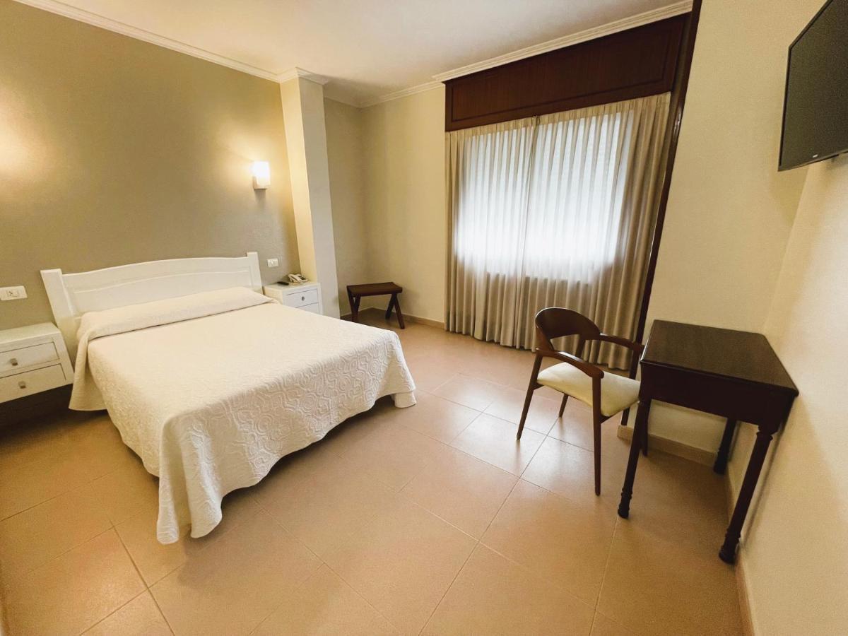 Hotel O Cruceiro Caldas de Reis Kültér fotó
