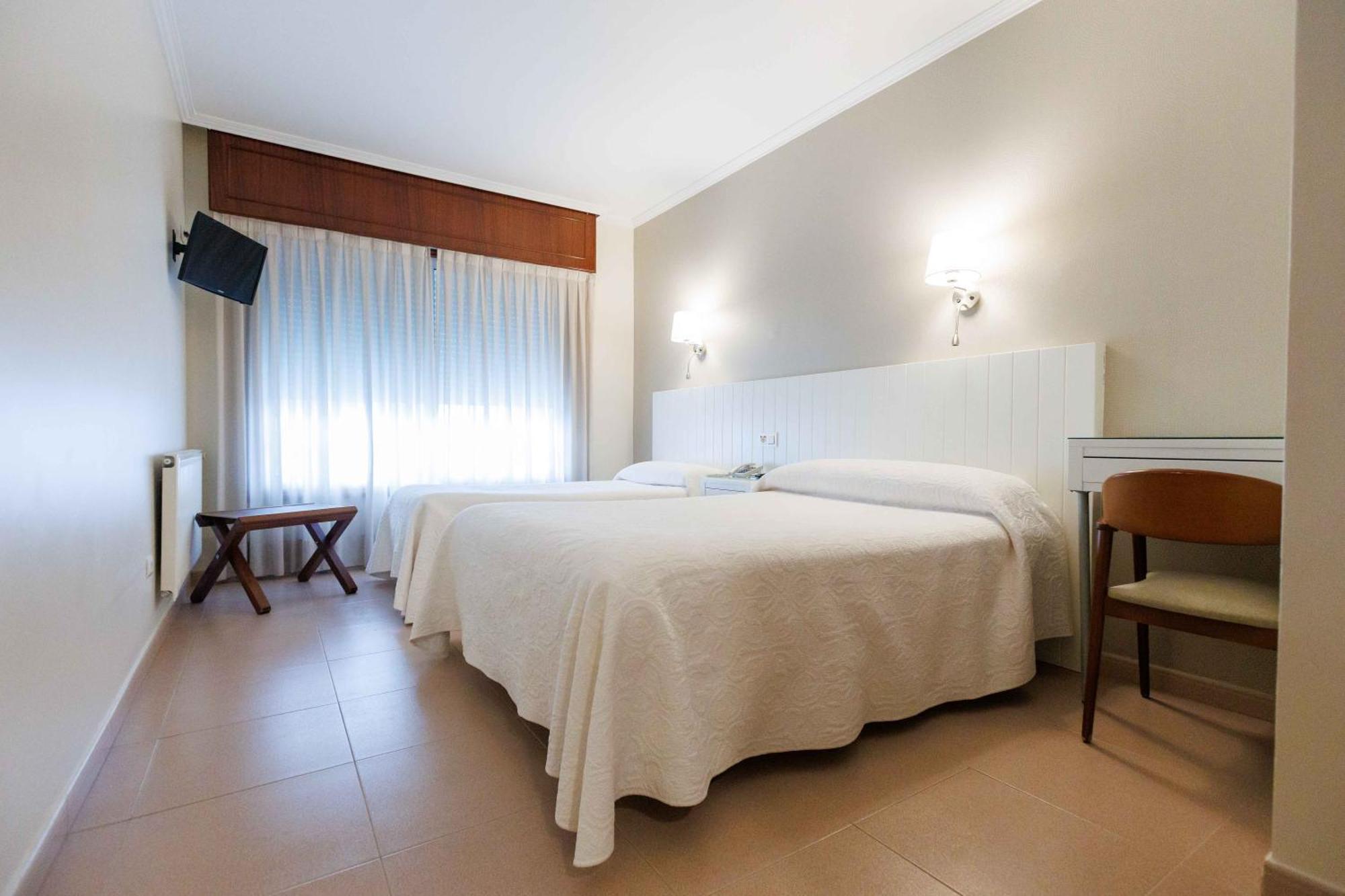 Hotel O Cruceiro Caldas de Reis Kültér fotó
